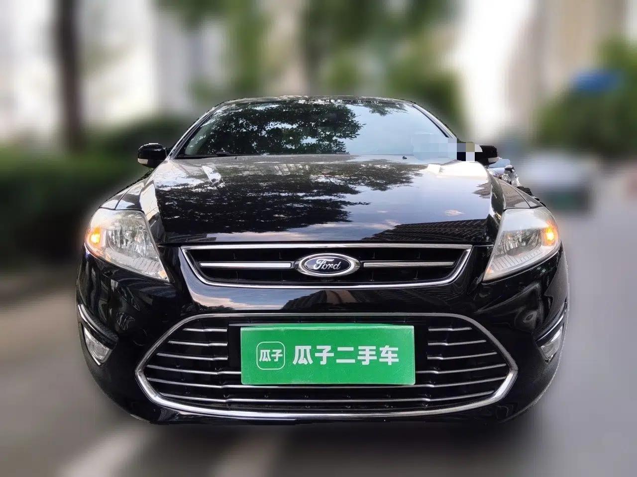 Ford Mondeo 2011 2.0L GTDi 200 Fashion Edition — миниатюра 2