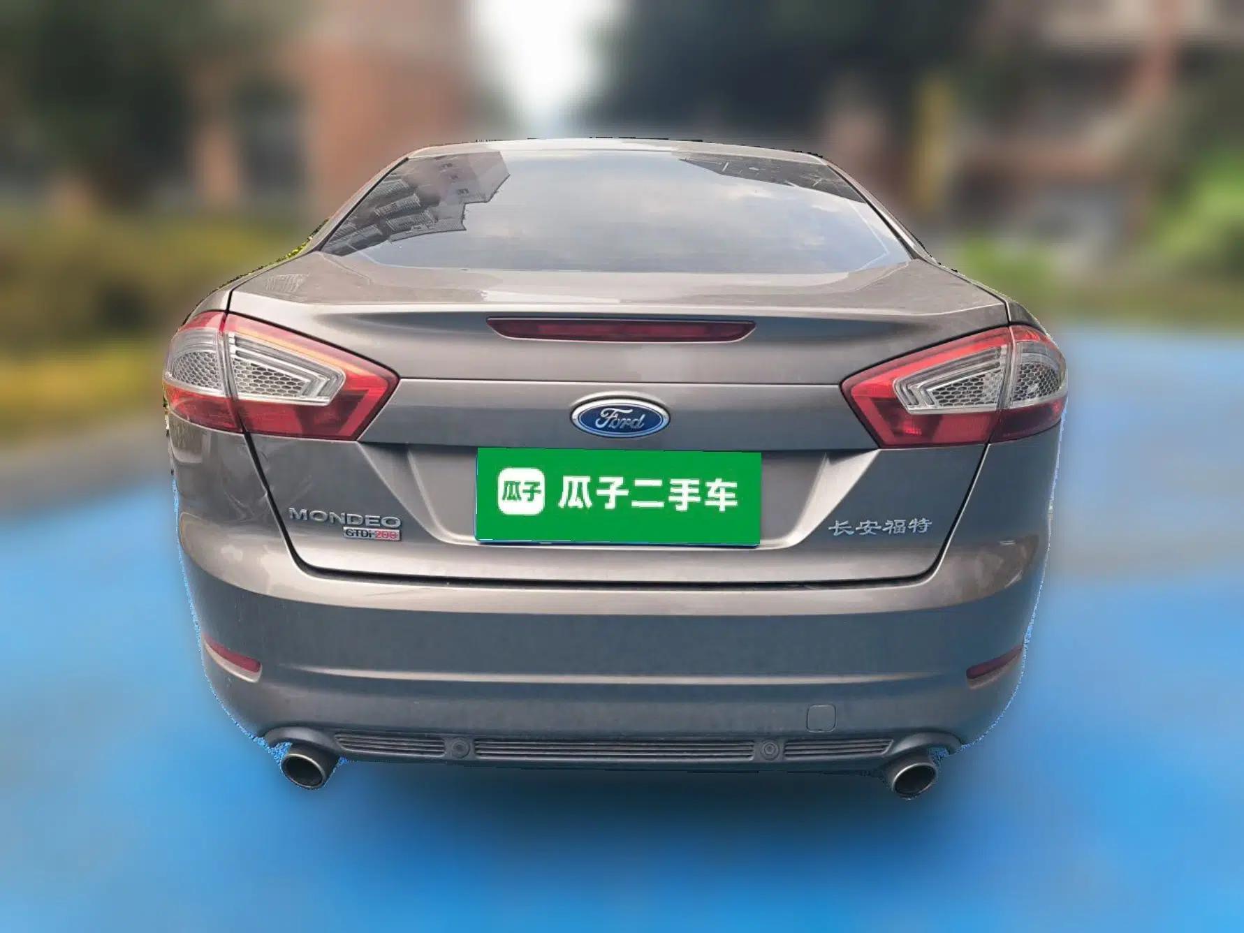 Ford Mondeo 2011 2.0L GTDi 200 Luxury Edition — миниатюра 5