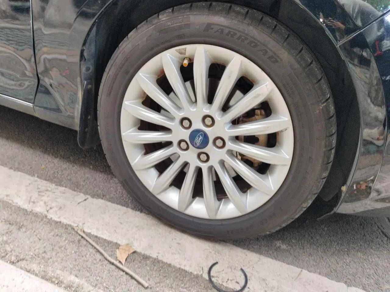 Ford Mondeo 2011 2.0L GTDi 200 Luxury Edition — миниатюра 8