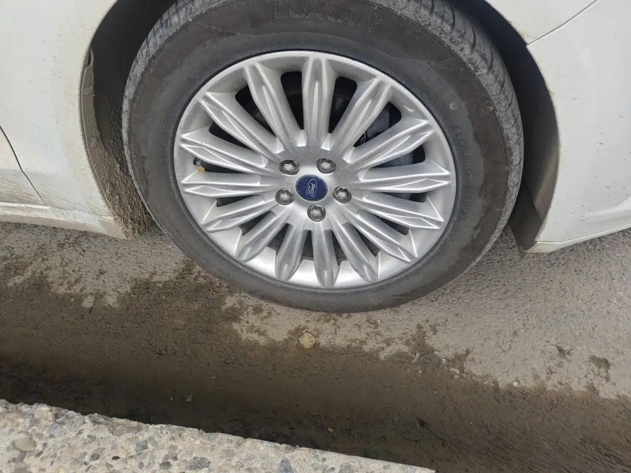 Ford Mondeo 2013 2.0L GTDi 200 Fashion Edition — миниатюра 8