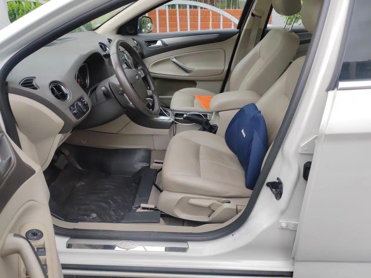 Ford Mondeo 2011 2.3L Fashion Edition — миниатюра 15