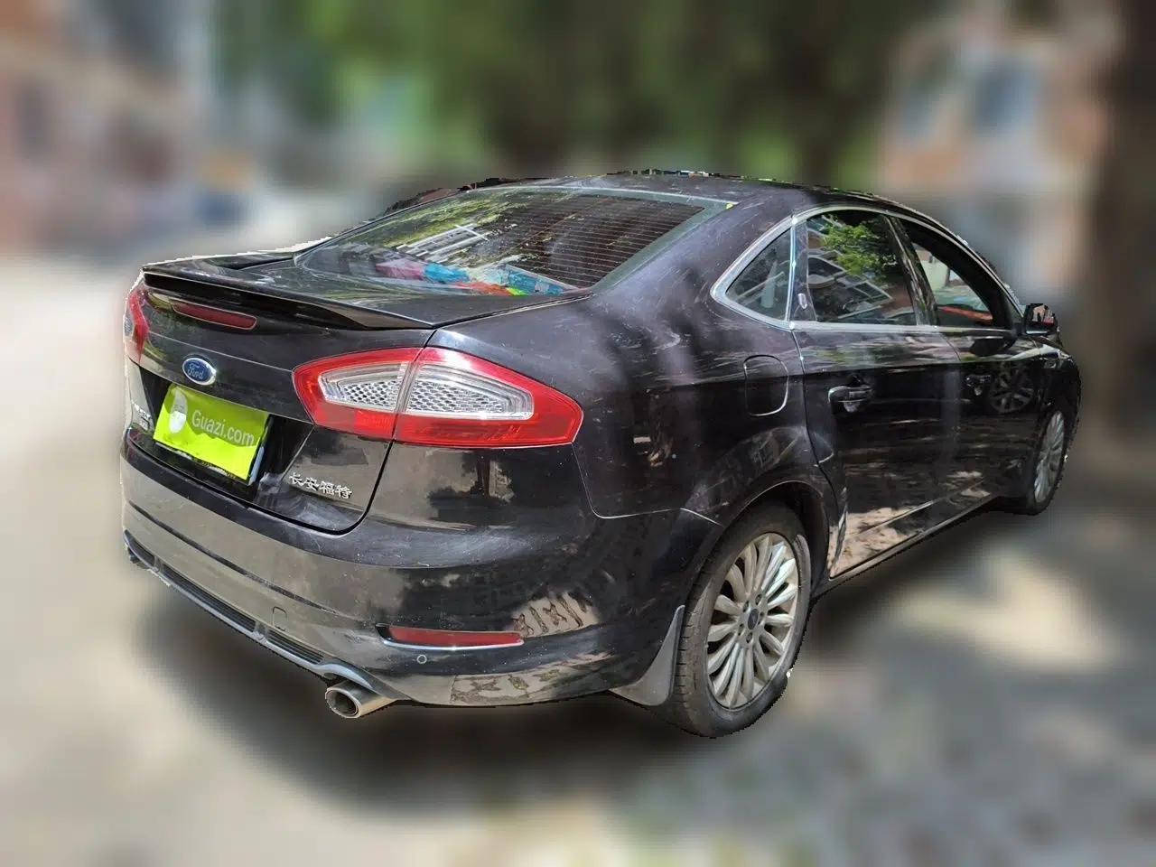 Ford Mondeo 2011 2.3L Luxury Model — миниатюра 6