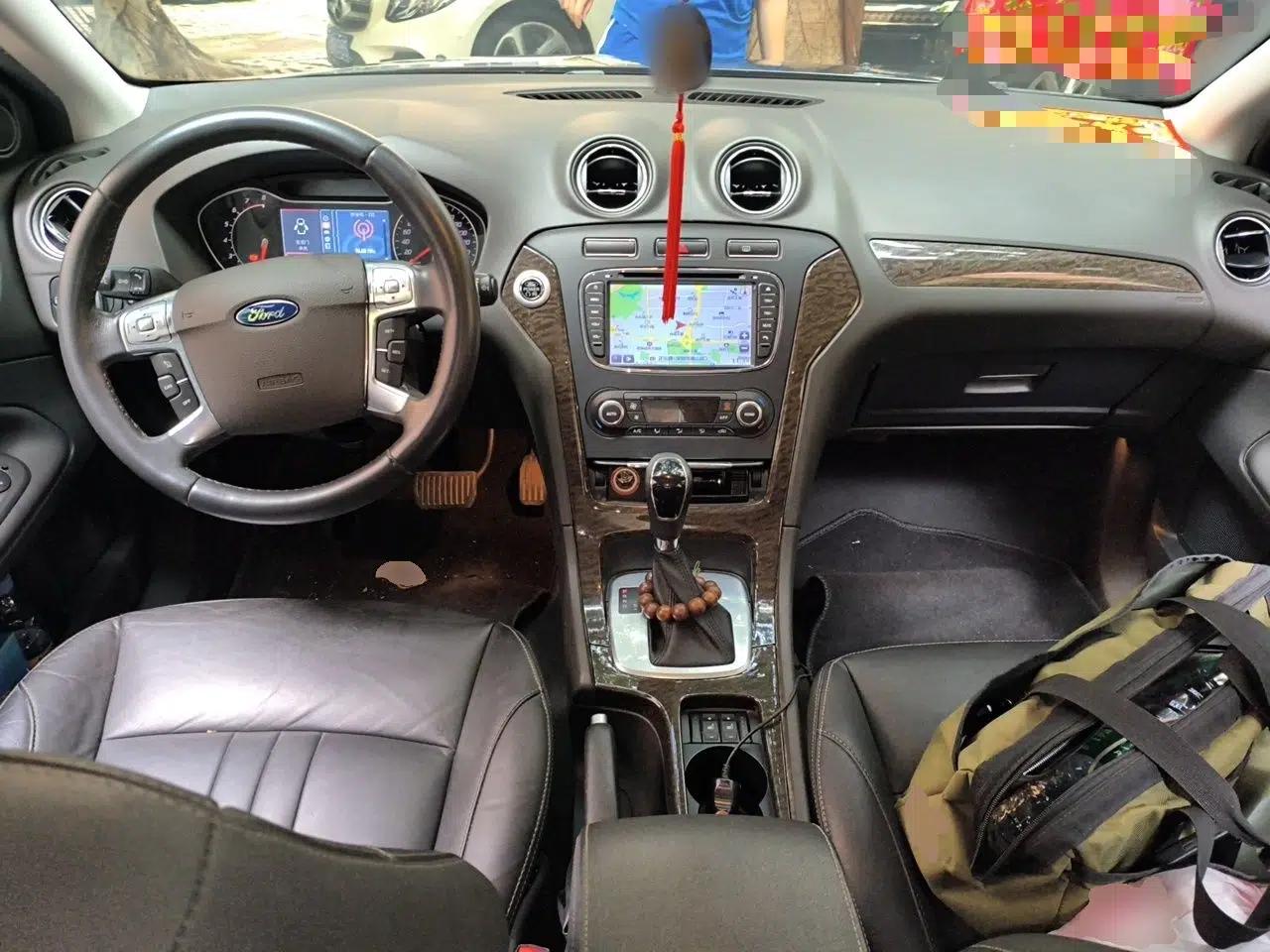 Ford Mondeo 2011 2.3L Luxury Model — миниатюра 9