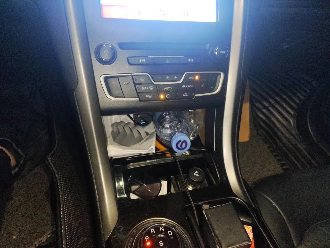 Ford Mondeo 2017 Restyled EcoBoost 180 Luxury Version — миниатюра 13