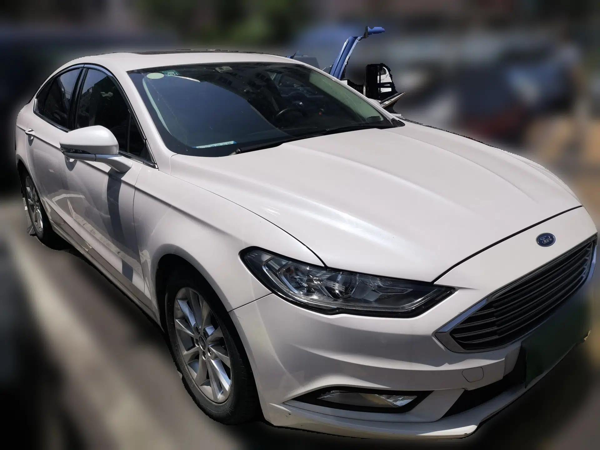 Ford Mondeo 2017 EcoBoost 180 Stylish Model — миниатюра 3