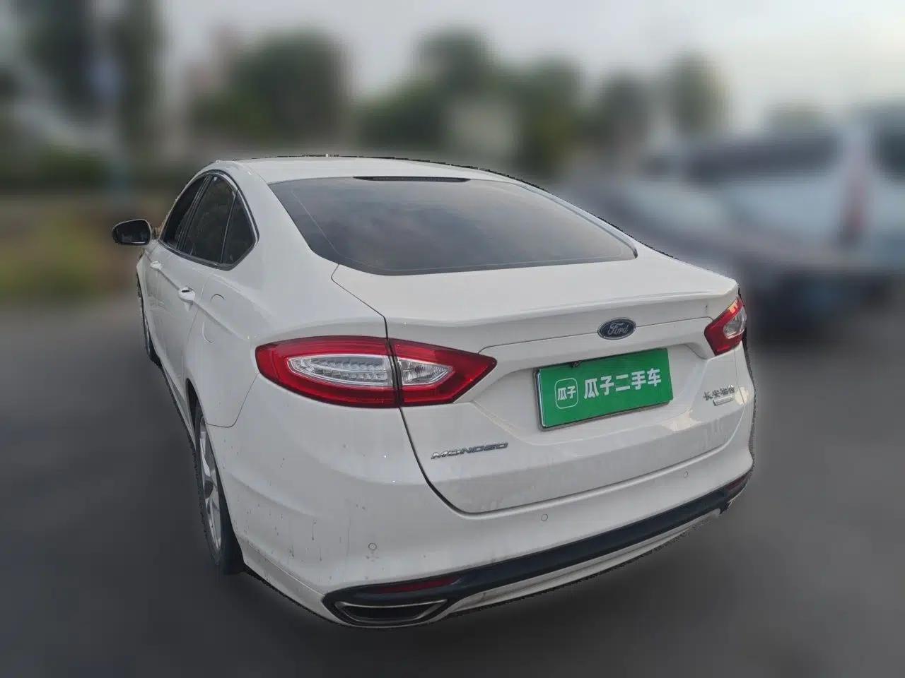 Ford Mondeo 2013 1.5L GTDi180 Fashion Edition — миниатюра 4