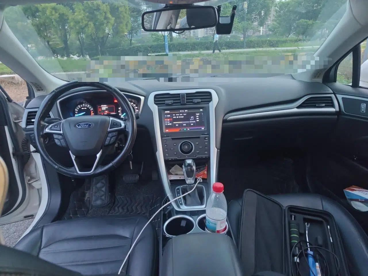 Ford Mondeo 2013 1.5L GTDi180 Fashion Edition — миниатюра 9