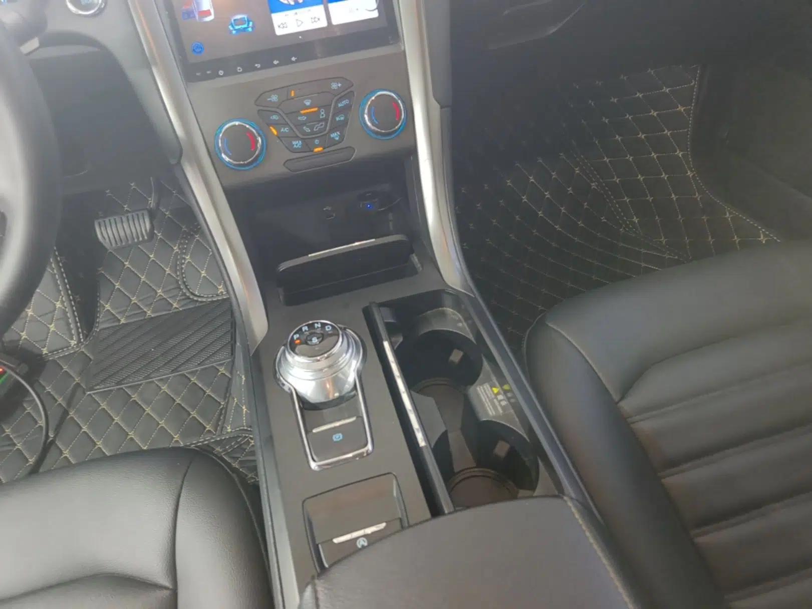 Ford Mondeo 2018 EcoBoost 200 Smart Control Fashion Model China VI Standard — миниатюра 16