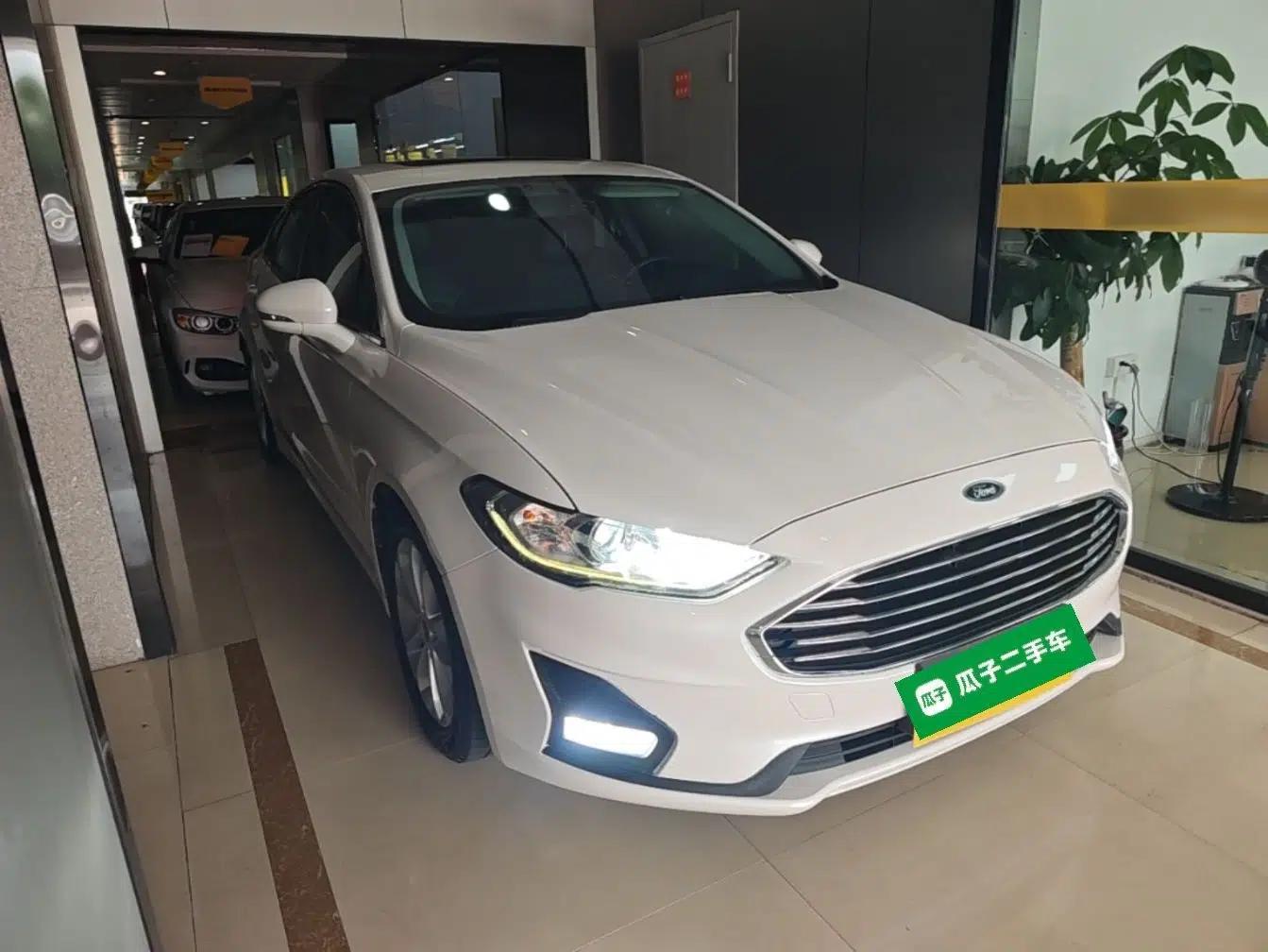 Ford Mondeo 2018 EcoBoost 180 Smart Control Fashion Model China VI Standard — миниатюра 3