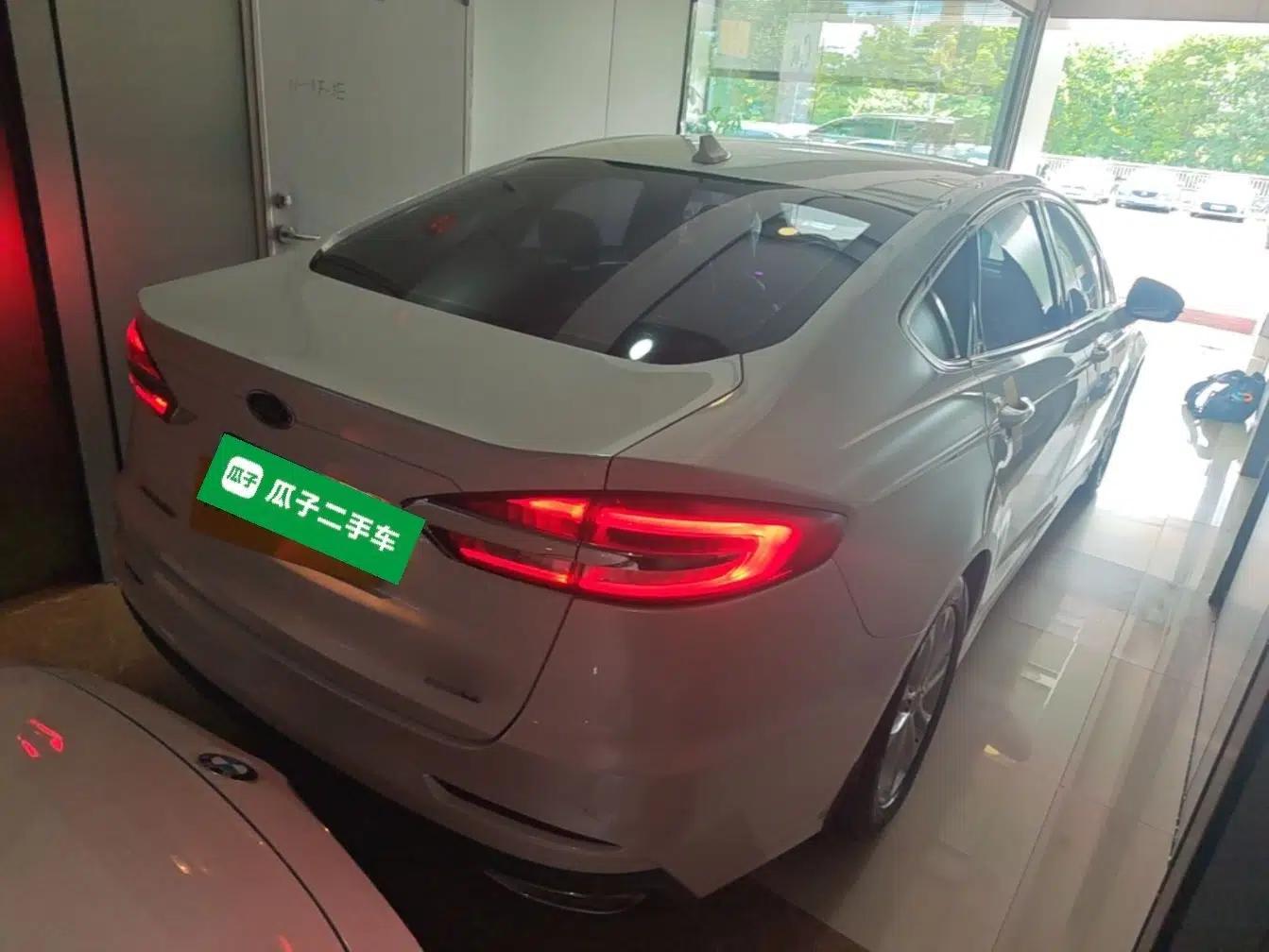 Ford Mondeo 2018 EcoBoost 180 Smart Control Fashion Model China VI Standard — миниатюра 6