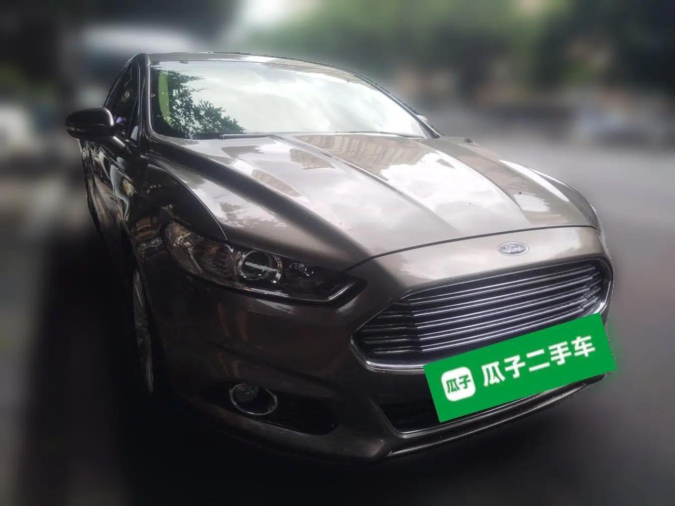 Ford Mondeo 2013 2.0L GTDi 200 Fashion Edition — миниатюра 3