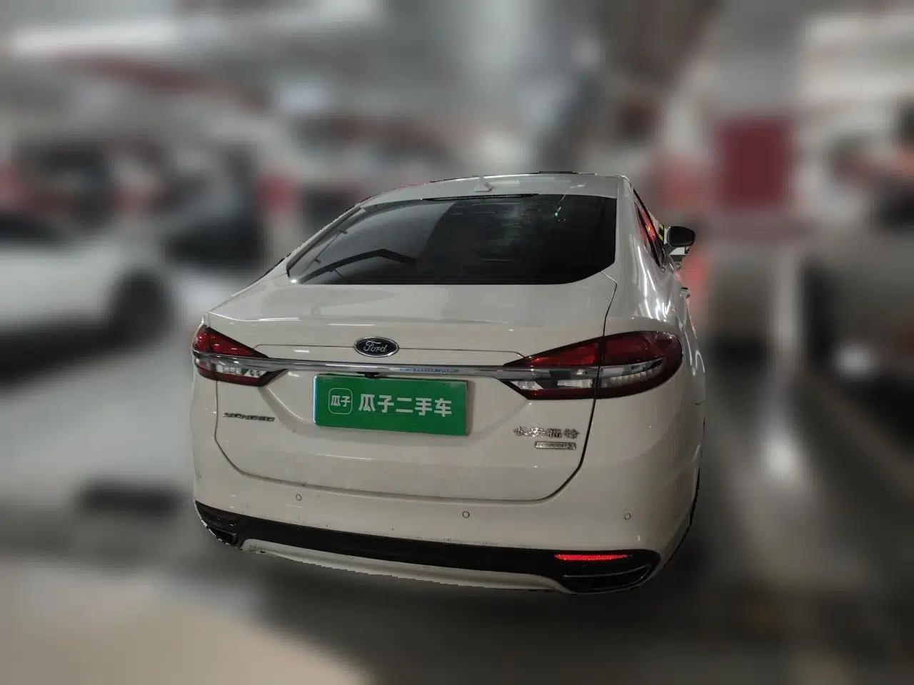 Ford Mondeo 2017 EcoBoost 200 Luxury Model — миниатюра 5