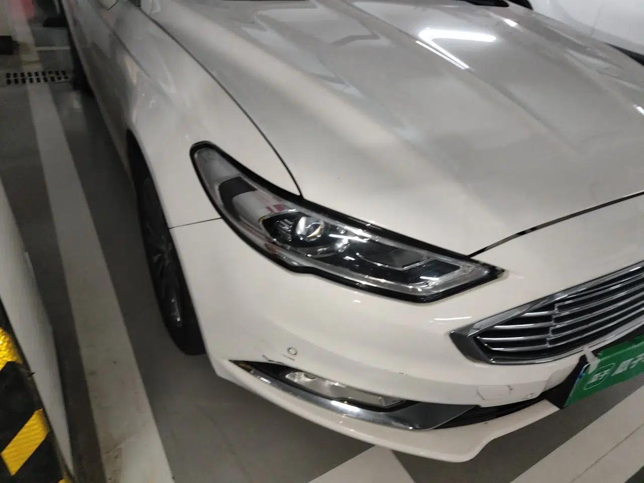 Ford Mondeo 2017 EcoBoost 200 Luxury Model — миниатюра 7