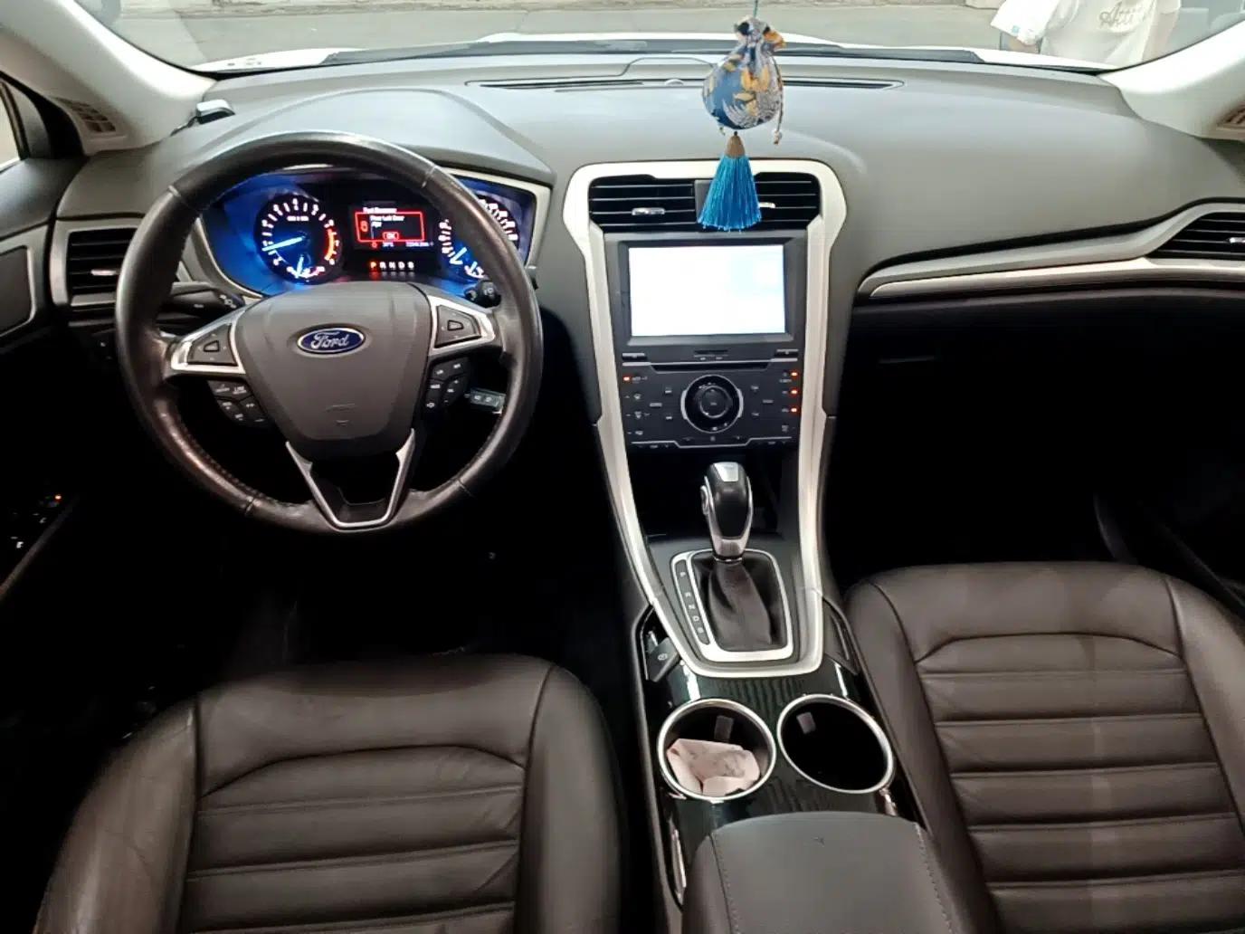 Ford Mondeo 2013 1.5L GTDi180 Fashion Edition — миниатюра 12