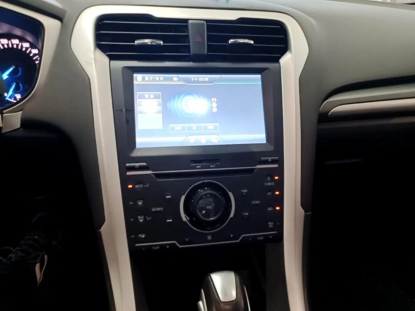 Ford Mondeo 2013 1.5L GTDi180 Fashion Edition — миниатюра 15