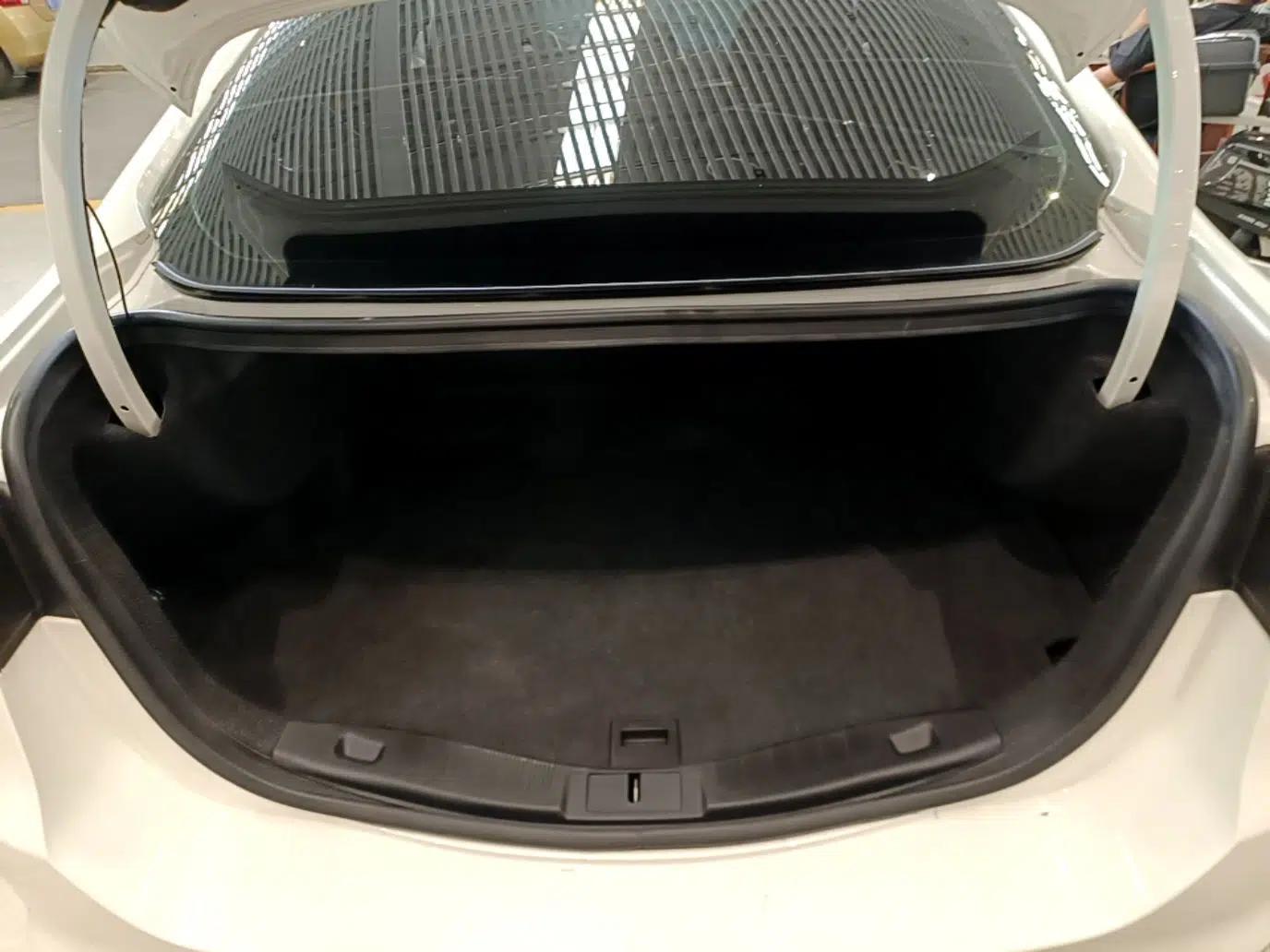 Ford Mondeo 2013 1.5L GTDi180 Fashion Edition — миниатюра 22
