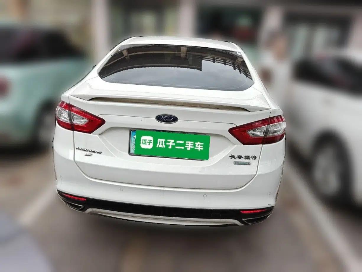 Ford Mondeo 2013 2.0L GTDi240 Flagship Edition — миниатюра 5