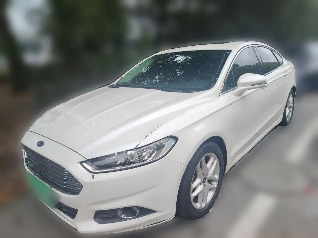 Ford Mondeo 2013 1.5L GTDi180 Fashion Edition — миниатюра 1