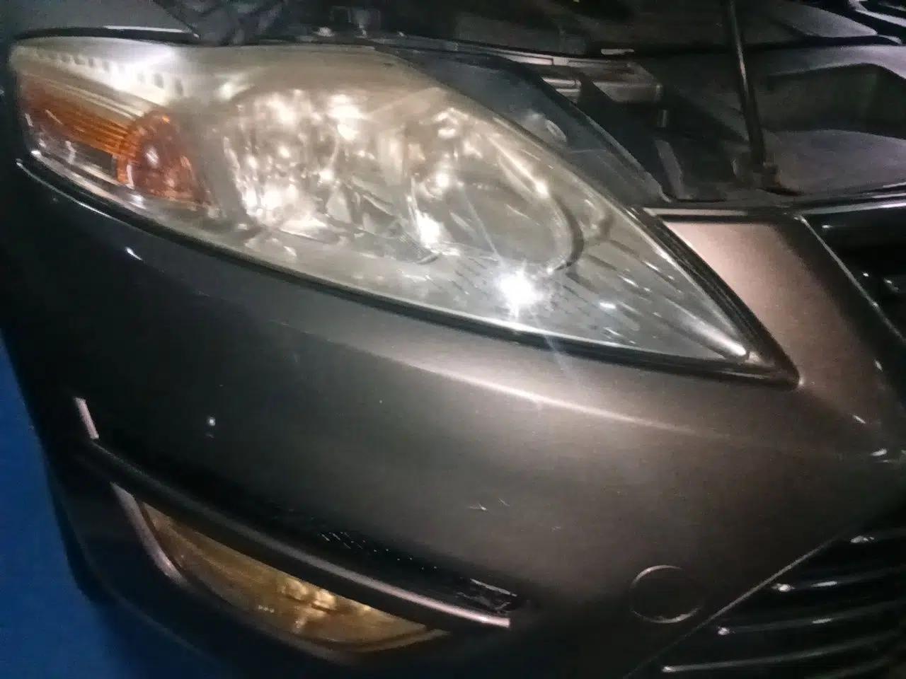 Ford Mondeo 2011 2.3L Luxury Model — миниатюра 7