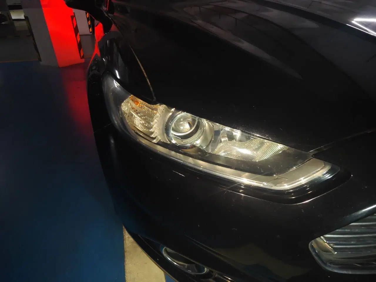 Ford Mondeo 2013 2.0L GTDi 200 Fashion Edition — миниатюра 7