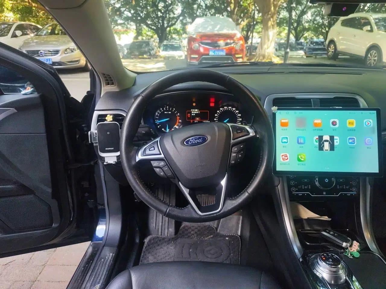 Ford Mondeo 2017 EcoBoost 200 Luxury Model — миниатюра 10