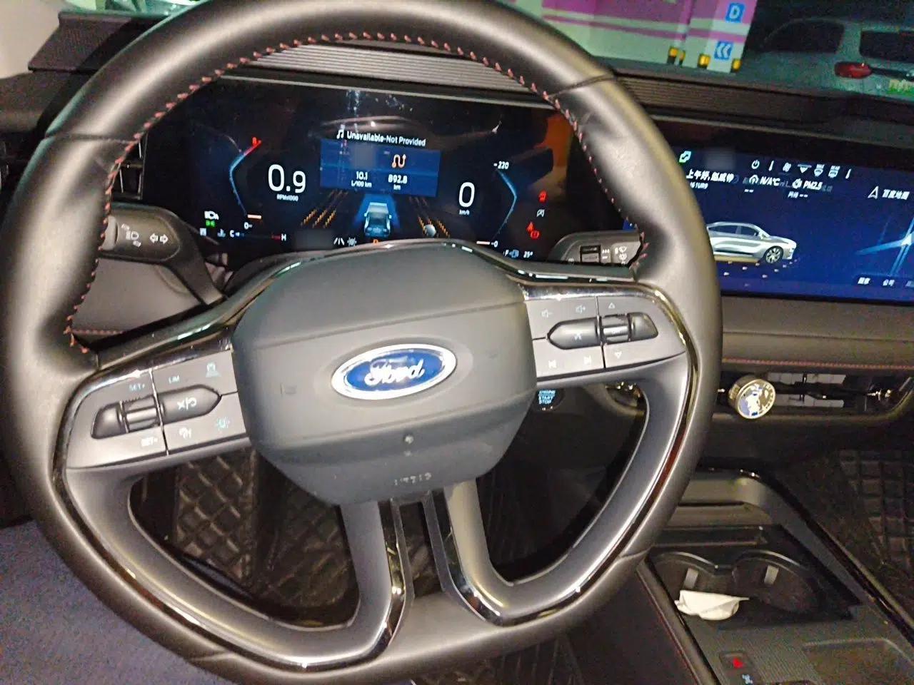 Ford Mondeo 2023 EcoBoost 180 Luxury Model — миниатюра 10