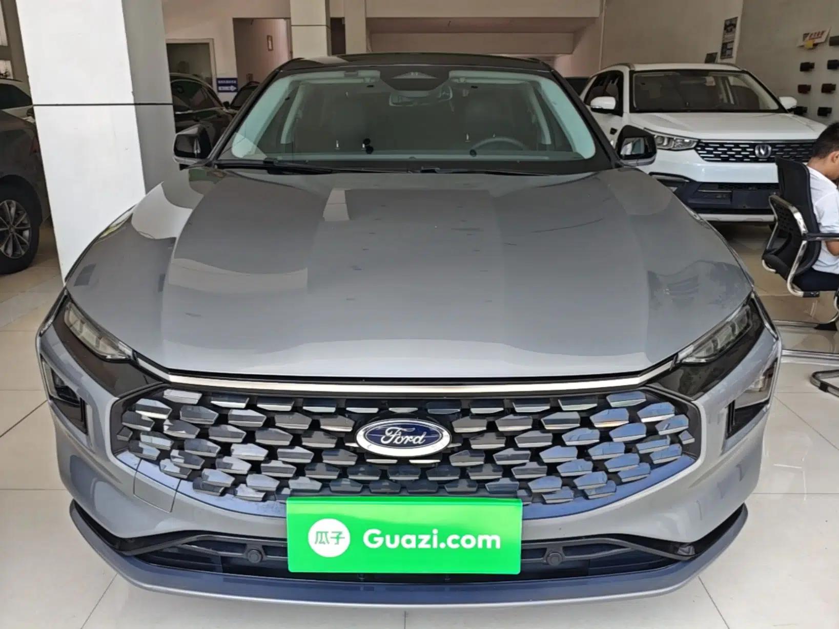 Ford Mondeo 2022 Restyled EcoBoost 245 Luxury Version — миниатюра 2