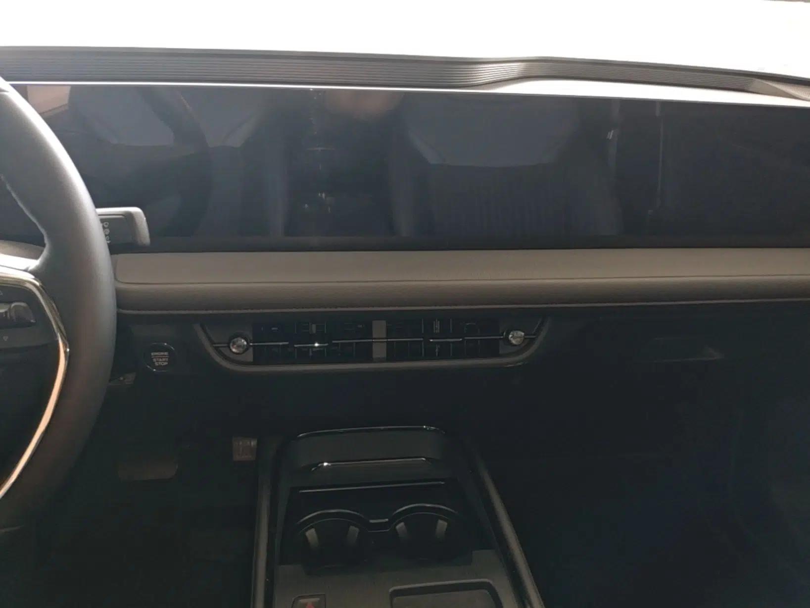 Ford Mondeo 2022 Restyled EcoBoost 245 Luxury Version — миниатюра 15