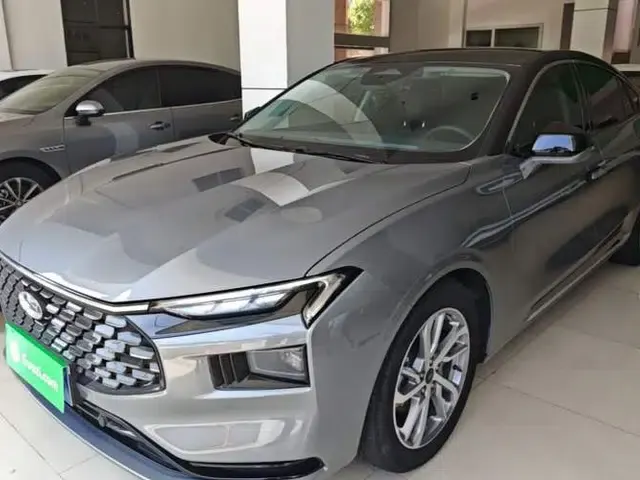 Ford Mondeo 2022 Restyled EcoBoost 245 Luxury Version