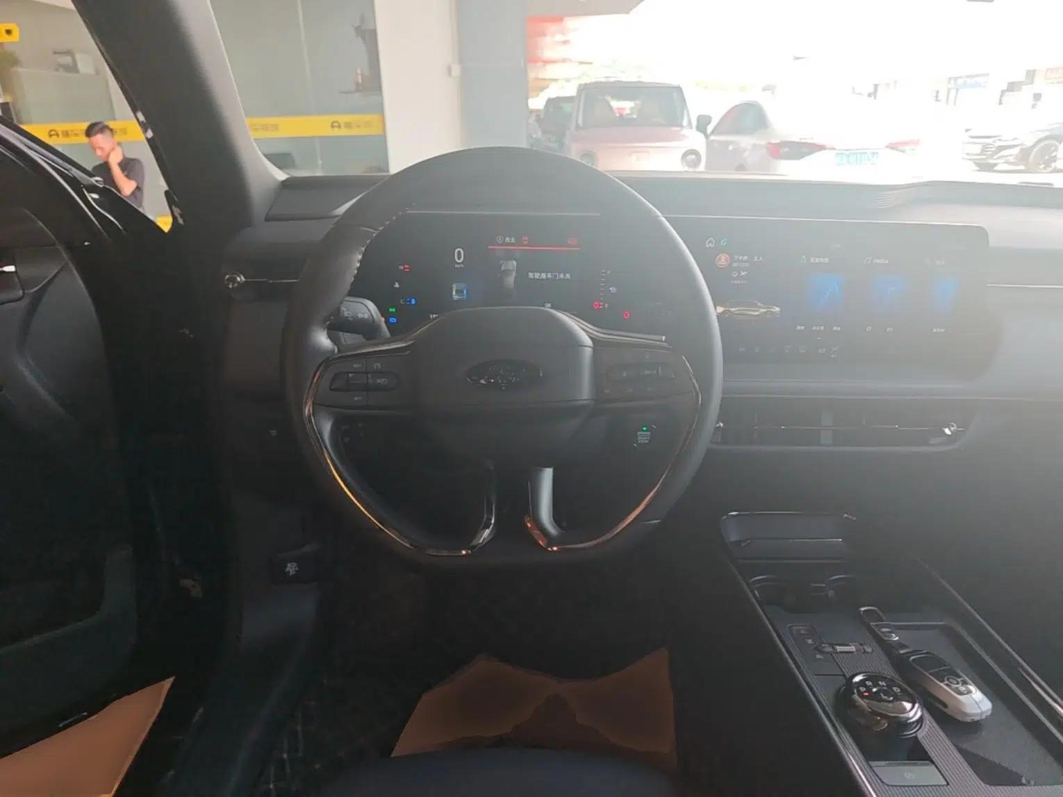 Ford Mondeo 2023 EcoBoost 180 Comfort Model — миниатюра 13