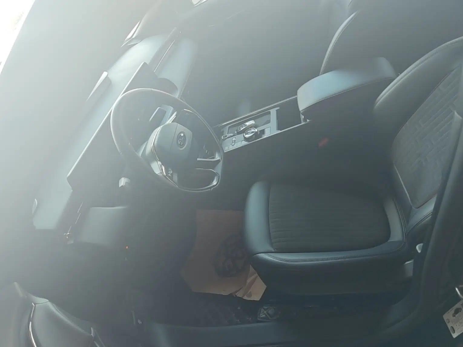 Ford Mondeo 2023 EcoBoost 180 Comfort Model — миниатюра 17