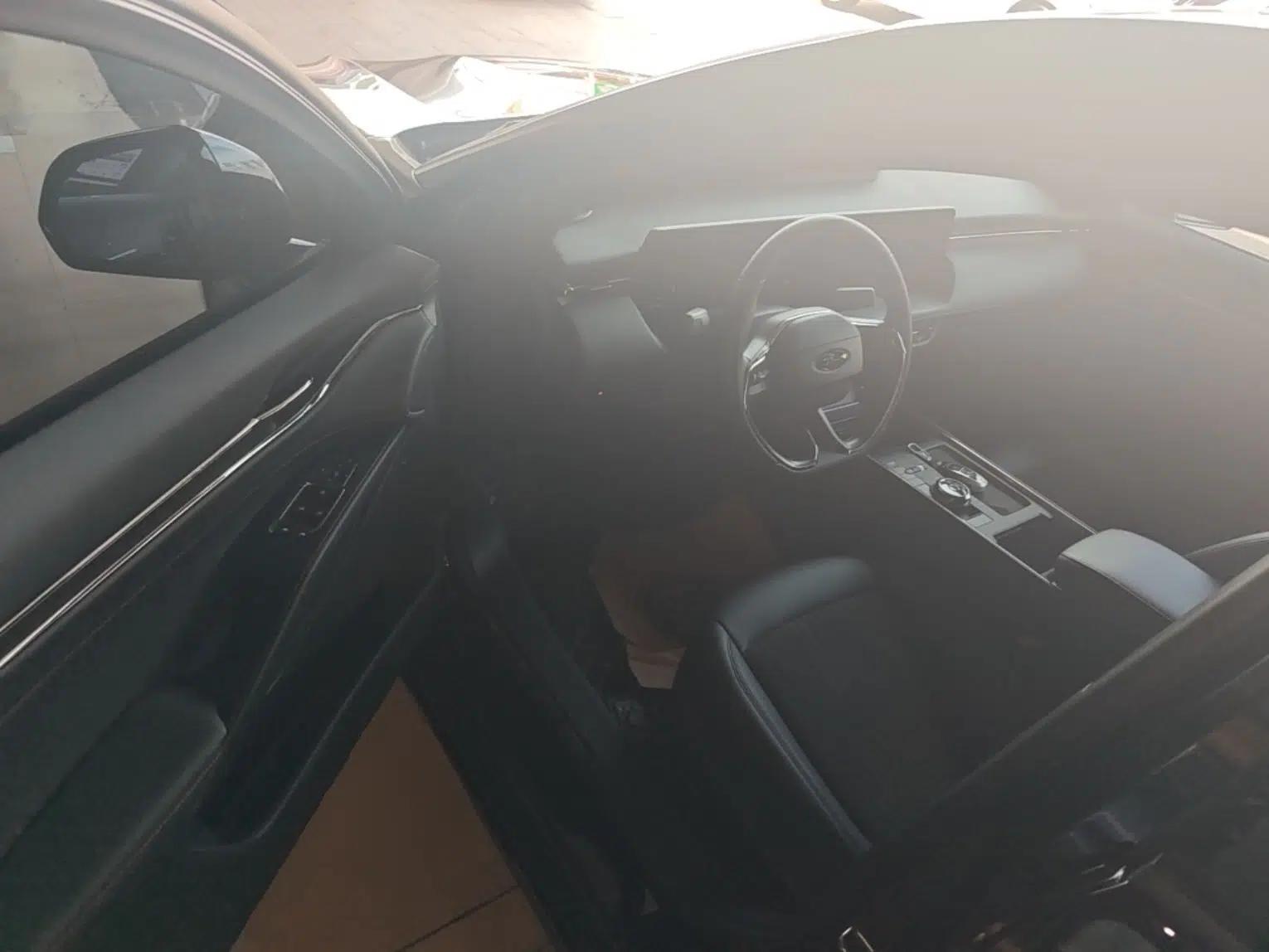 Ford Mondeo 2023 EcoBoost 180 Comfort Model — миниатюра 18