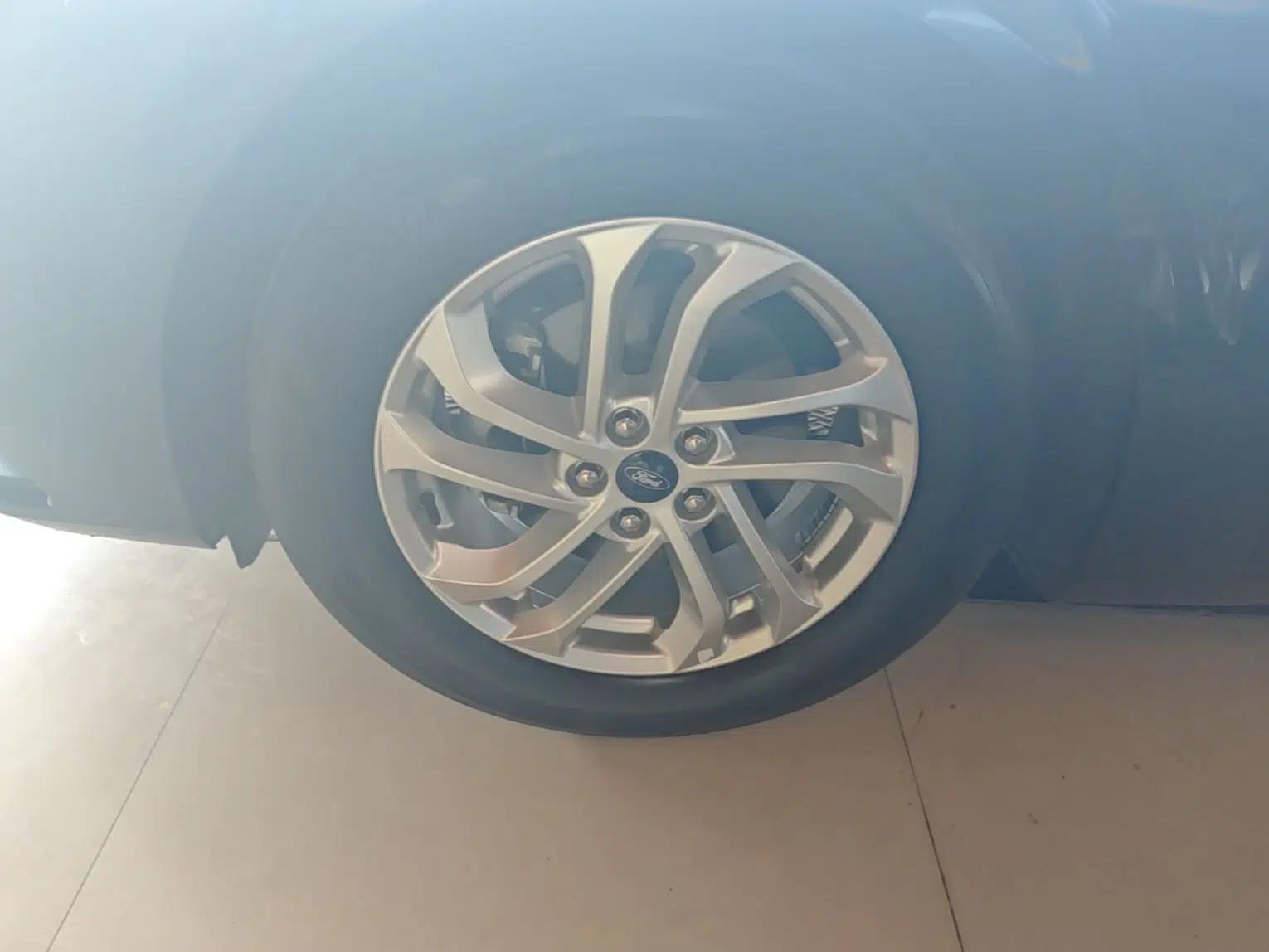 Ford Mondeo 2023 EcoBoost 180 Comfort Model — миниатюра 10