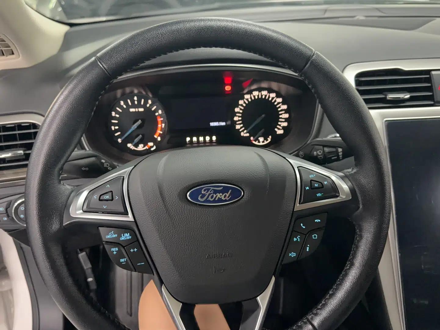 Ford Mondeo 2020 EcoBoost 180 Stylish Model — миниатюра 8
