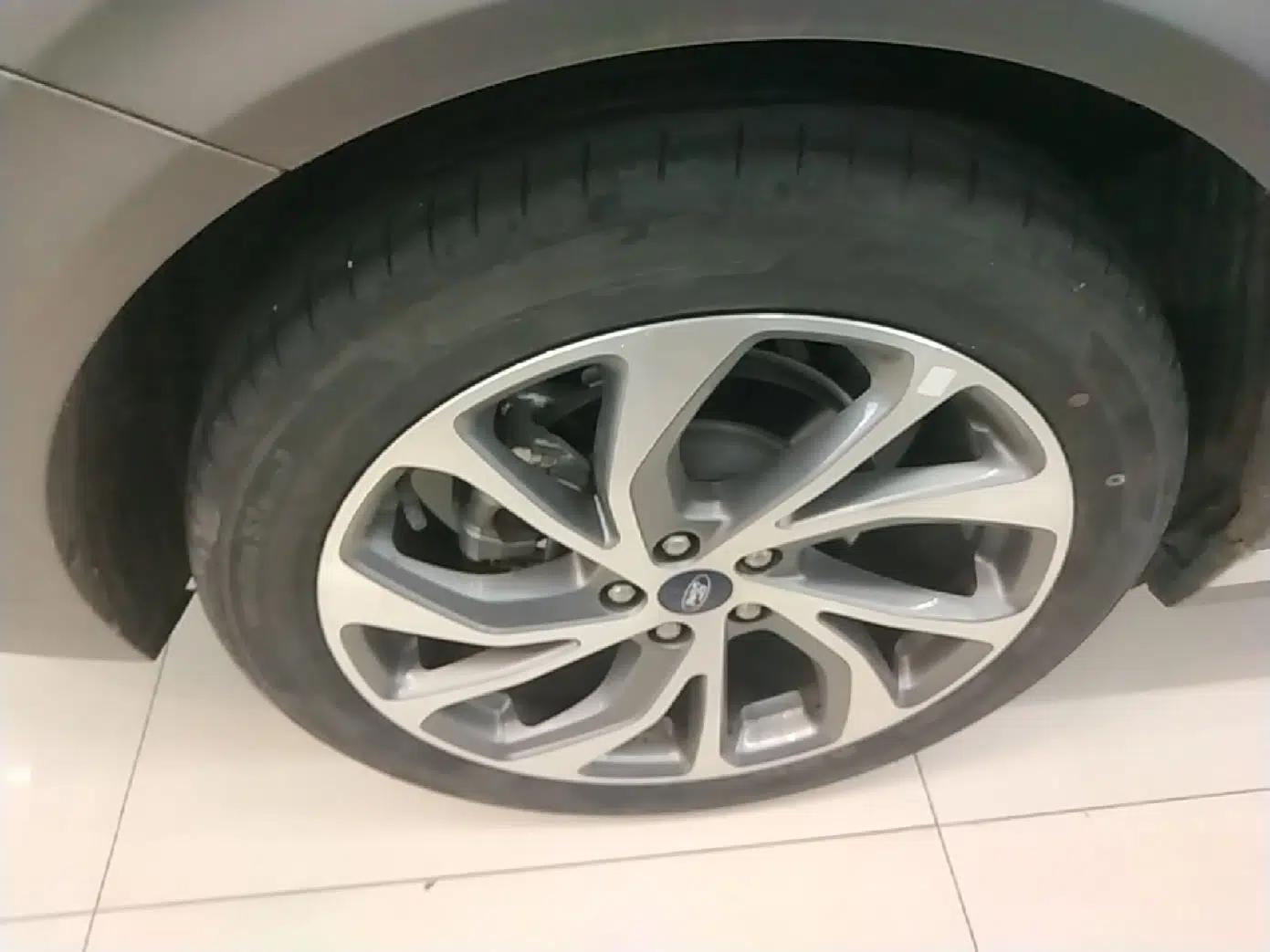 Ford Mondeo 2023 EcoBoost 245 Ultimate Model — миниатюра 11