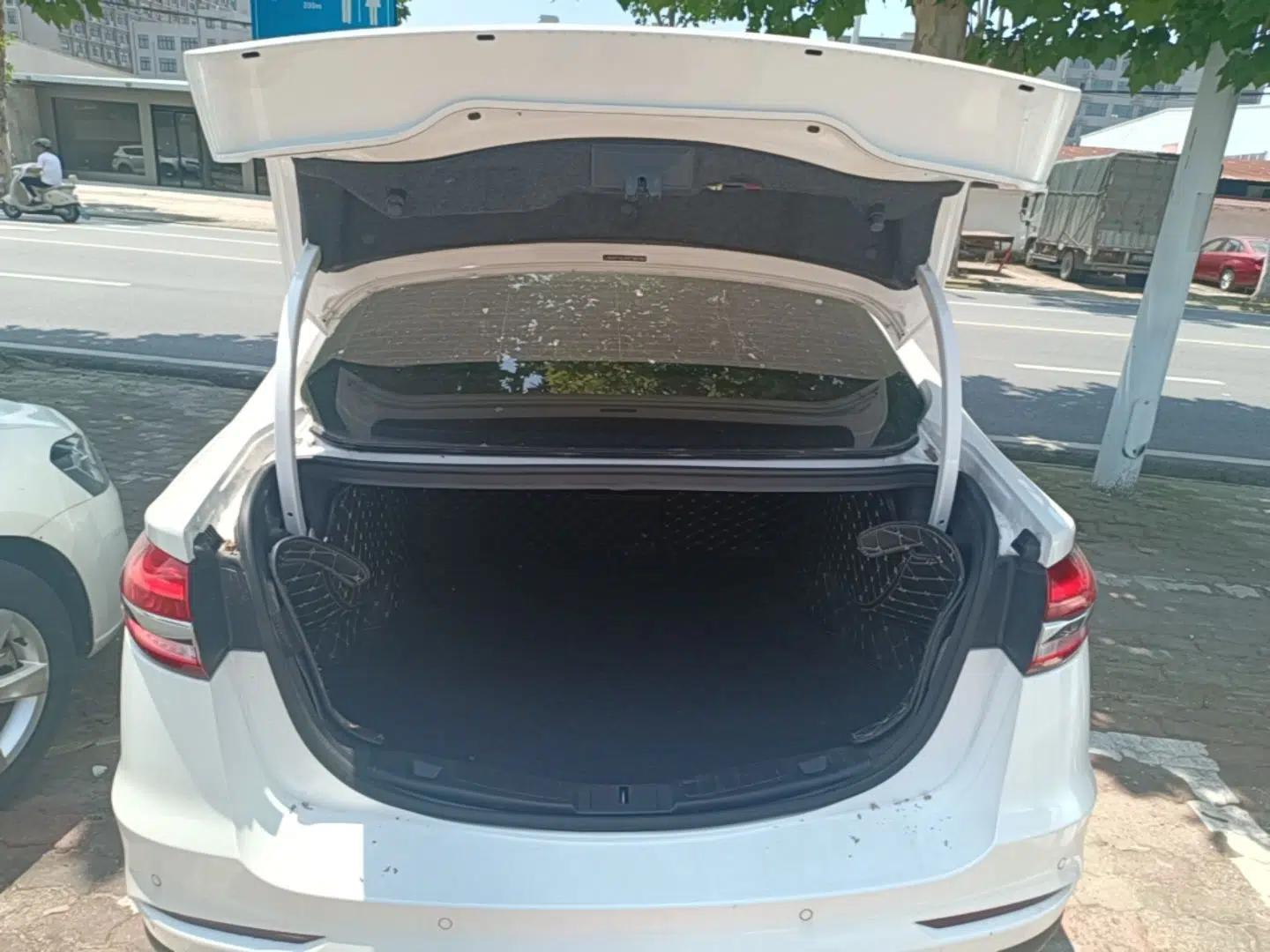 Ford Mondeo 2018 EcoBoost 180 Smart Control Fashion Model China VI Standard — миниатюра 22