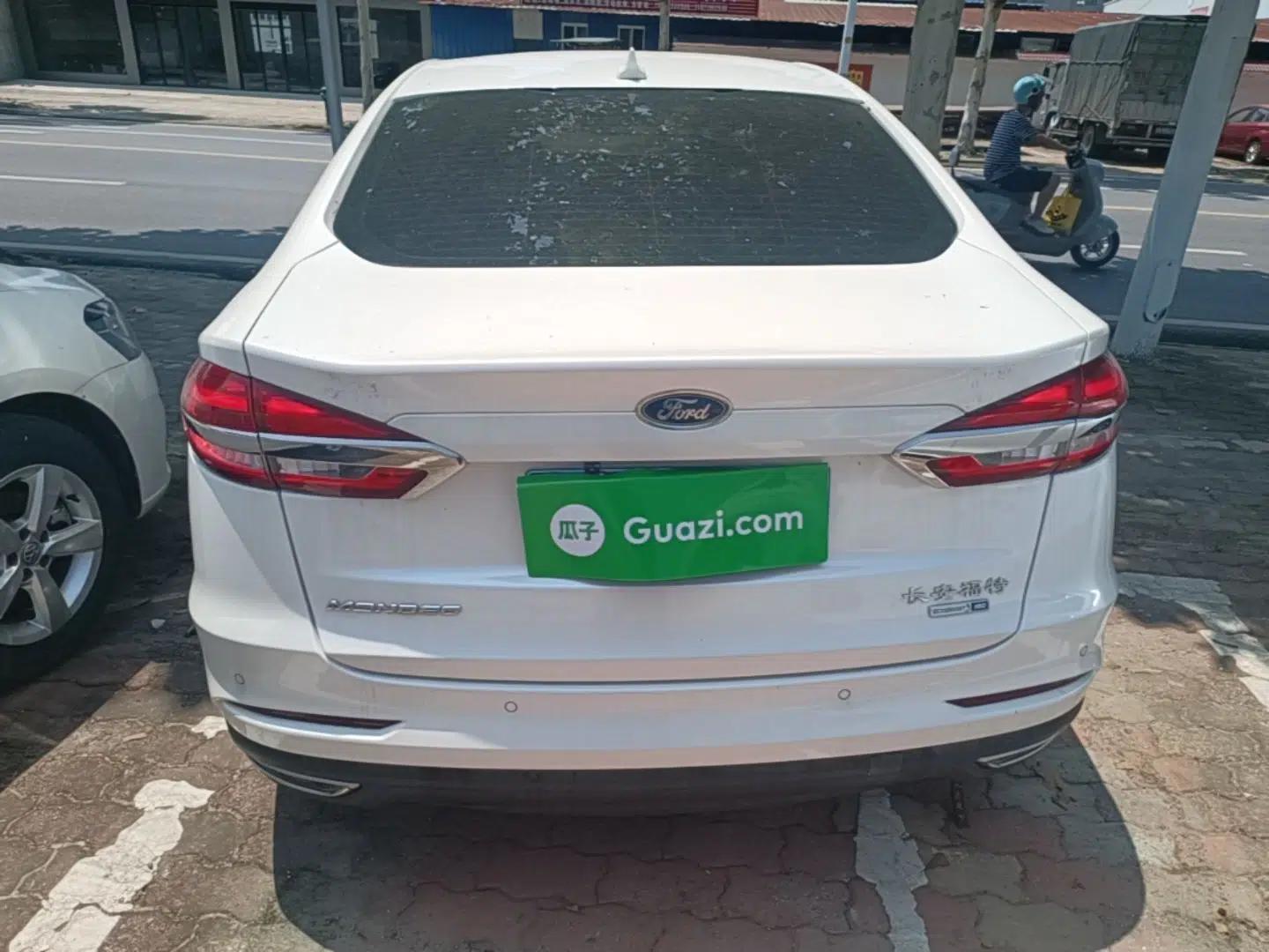 Ford Mondeo 2018 EcoBoost 180 Smart Control Fashion Model China VI Standard — миниатюра 5