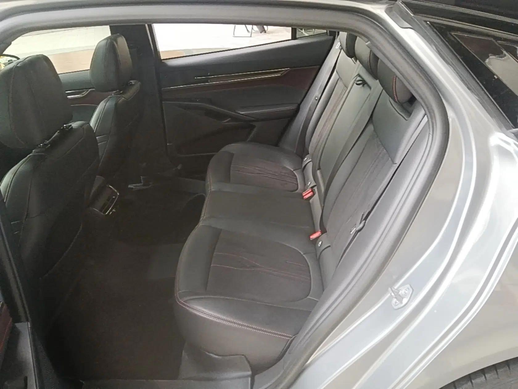 Ford Mondeo 2023 EcoBoost 245 Ultimate Model — миниатюра 20