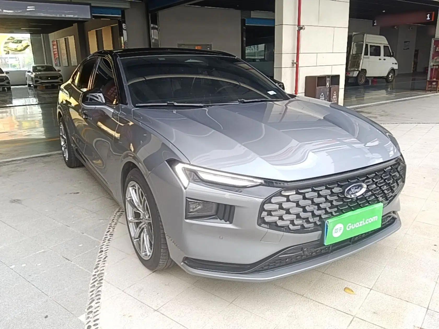 Ford Mondeo 2023 EcoBoost 245 Ultimate Model — миниатюра 3