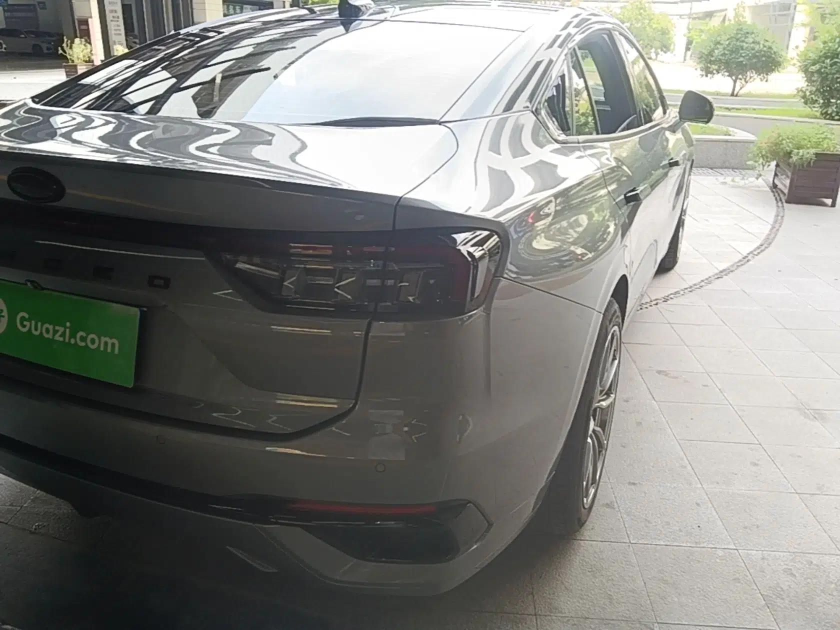 Ford Mondeo 2023 EcoBoost 245 Ultimate Model — миниатюра 9