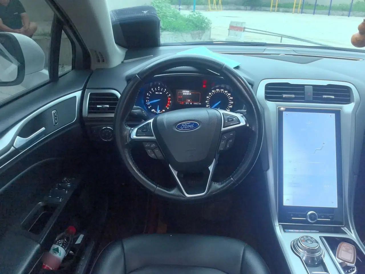 Ford Mondeo 2020 EcoBoost 180 Stylish Model — миниатюра 10