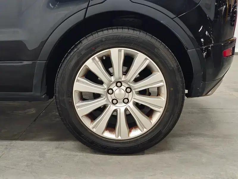 Range Rover Evoque 2015 2.0T 5-Door Smart Edition — миниатюра 9