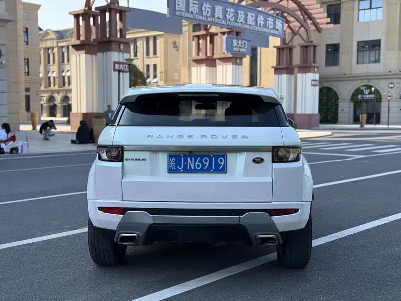 Range Rover Evoque 2015 2.0T 5-Door Fashion Edition — миниатюра 5