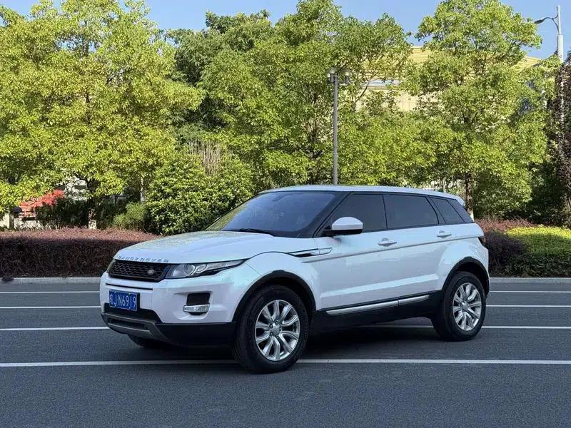 Range Rover Evoque 2015 2.0T 5-Door Fashion Edition — миниатюра 7