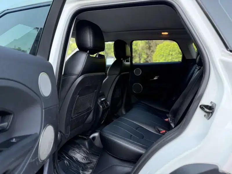 Range Rover Evoque 2015 2.0T 5-Door Fashion Edition — миниатюра 10