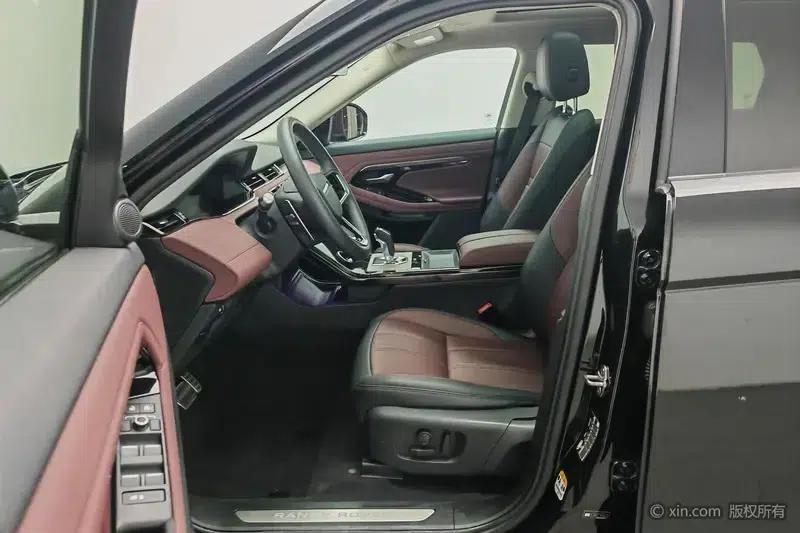 Range Rover Evoque 2022 Facelift Evoque L 249PS R-Dynamic Luxury Edition — миниатюра 17