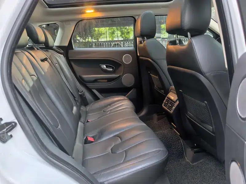 Range Rover Evoque 2015 2.0T 5-Door Smart Edition — миниатюра 15