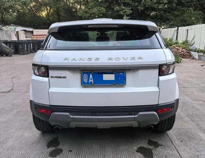 Range Rover Evoque 2015 2.0T 5-Door Smart Edition — миниатюра 6
