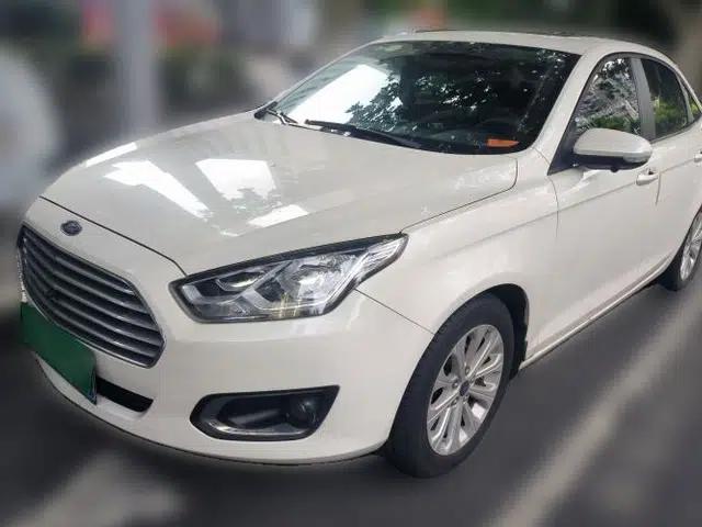 Ford Escort 2015 1.5L Automatic Fashion Model