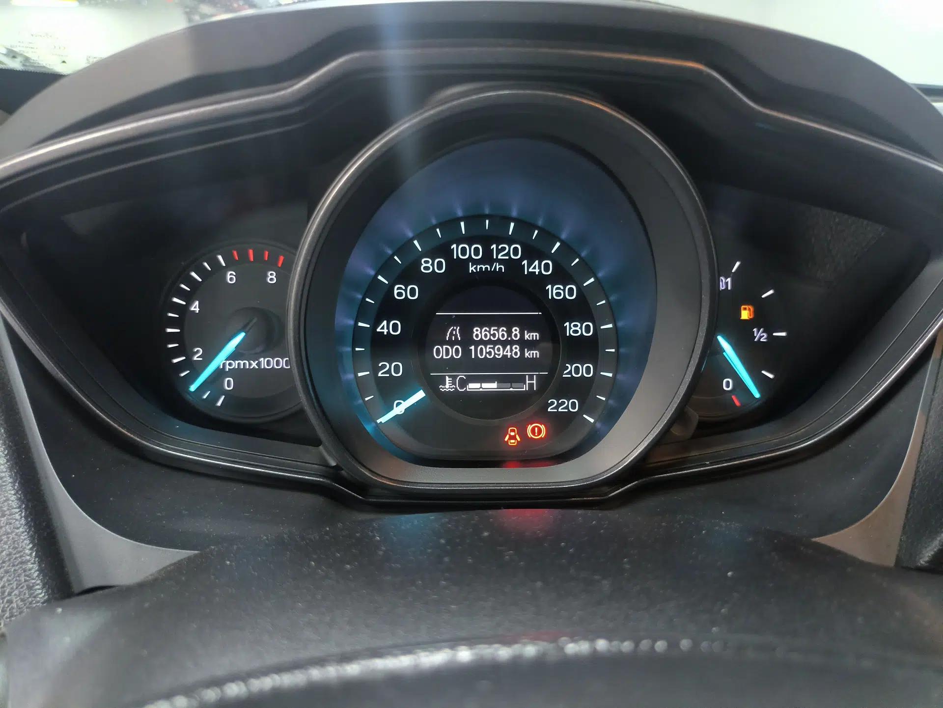 Ford Escort 2019 1.5L Manual ZhiXiang Version — миниатюра 14